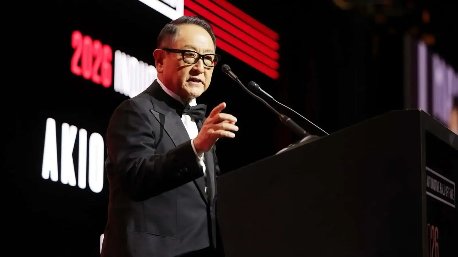 Toyoda Urges Rivals to Cooperate at Hall of Fame Induction