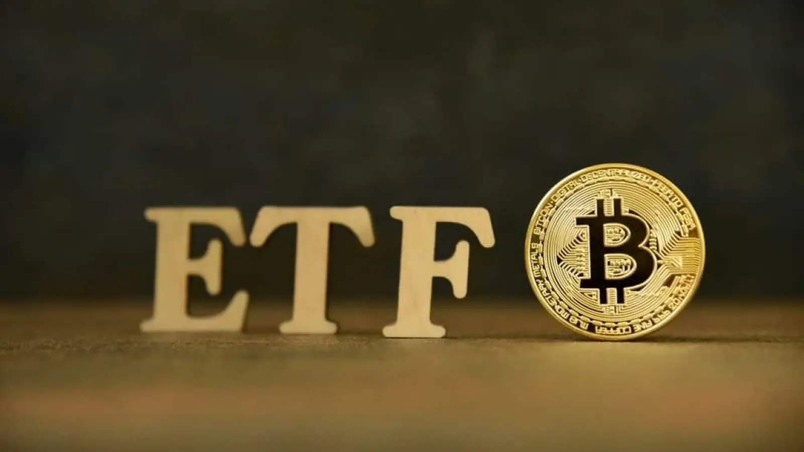 Billion-Dollar Surge Hits Spot Bitcoin ETFs, 2026 Record