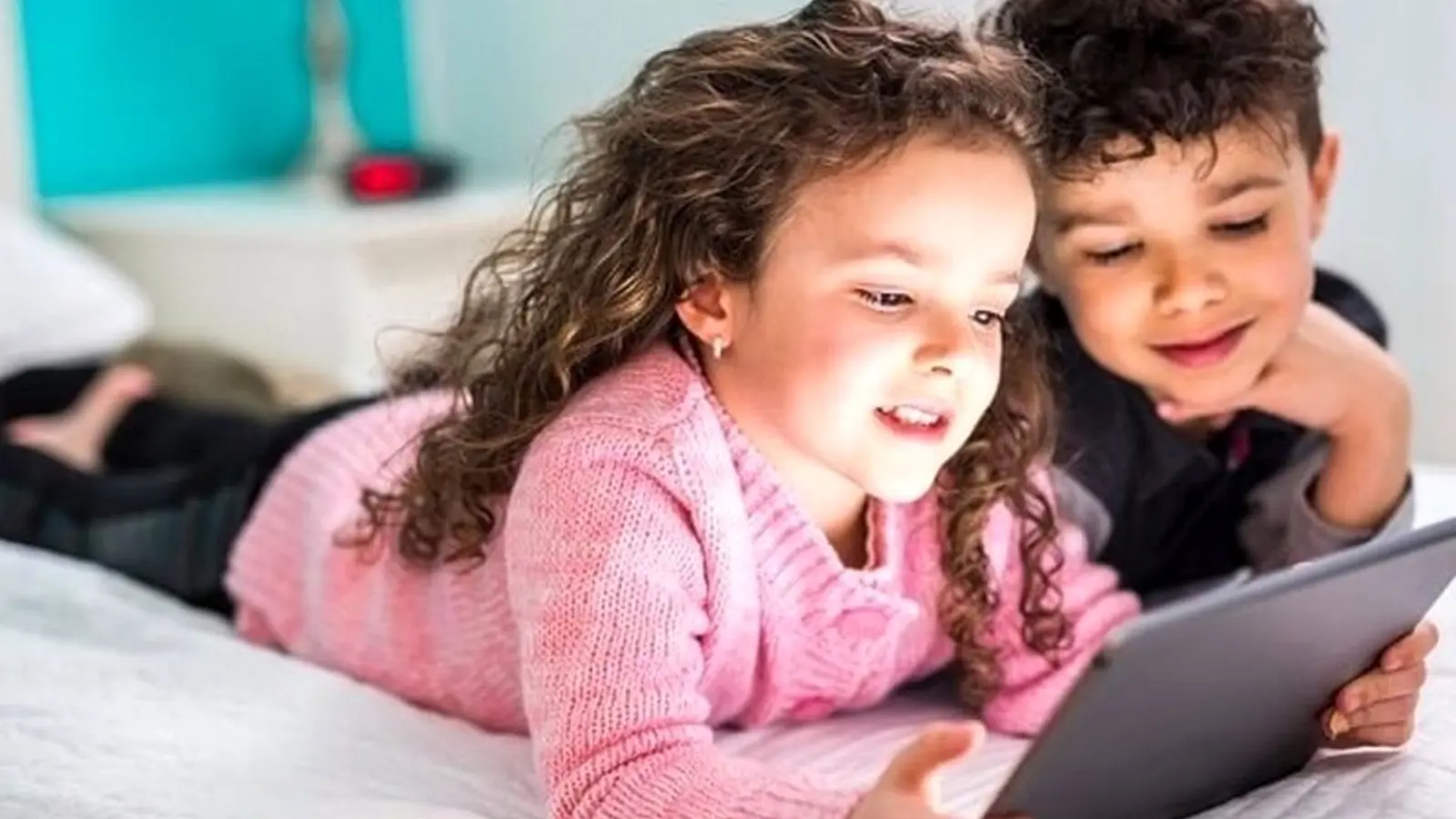 EU-Entwurf Kindergesetz: Mindestalter 15 für Online-Konten