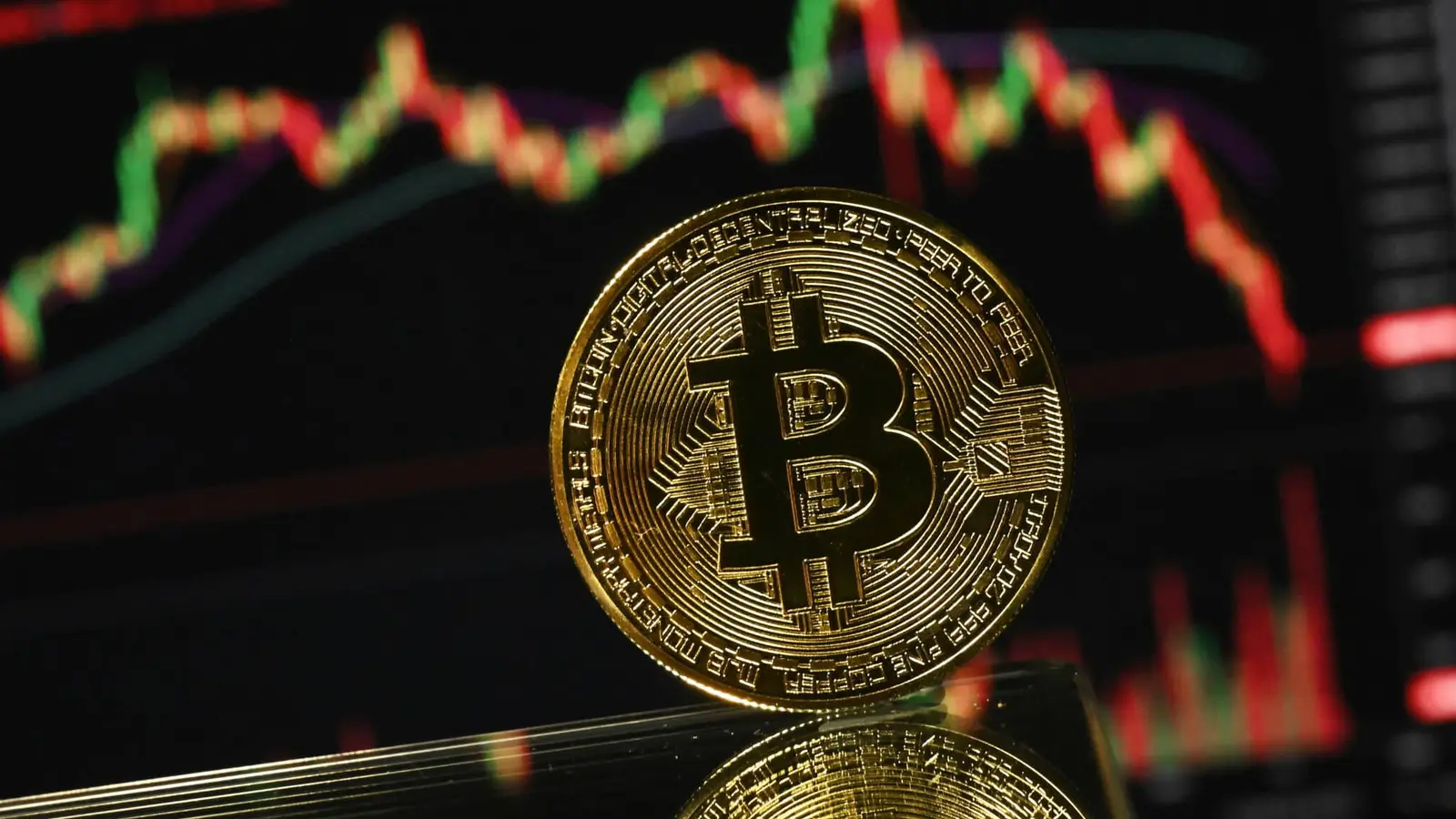 Bitcoin Eyes $86K Reclaim as Bollinger Support Holds