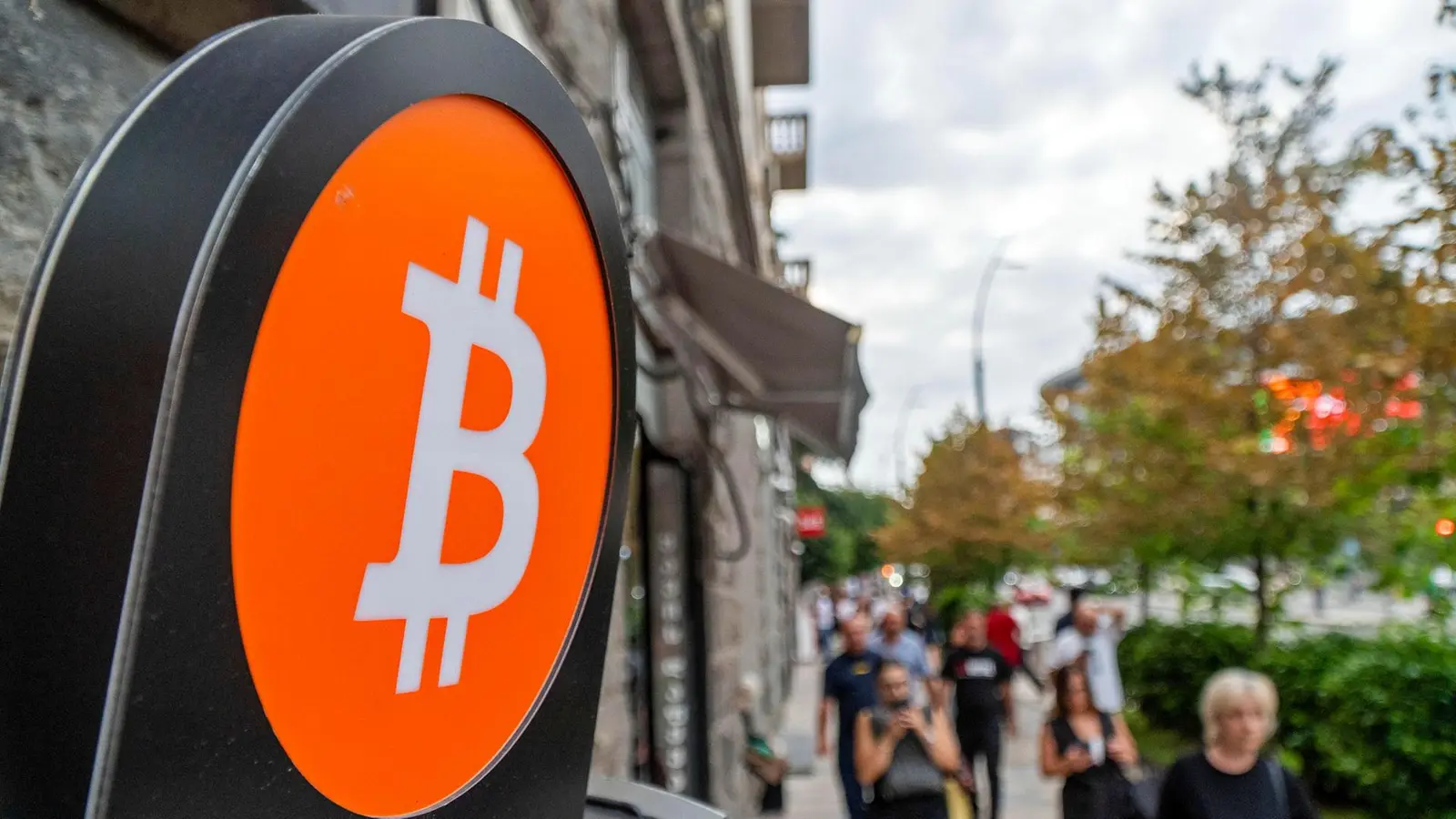 Bitcoin Nears $84K: Will U.S. Inflation Trigger Rally?