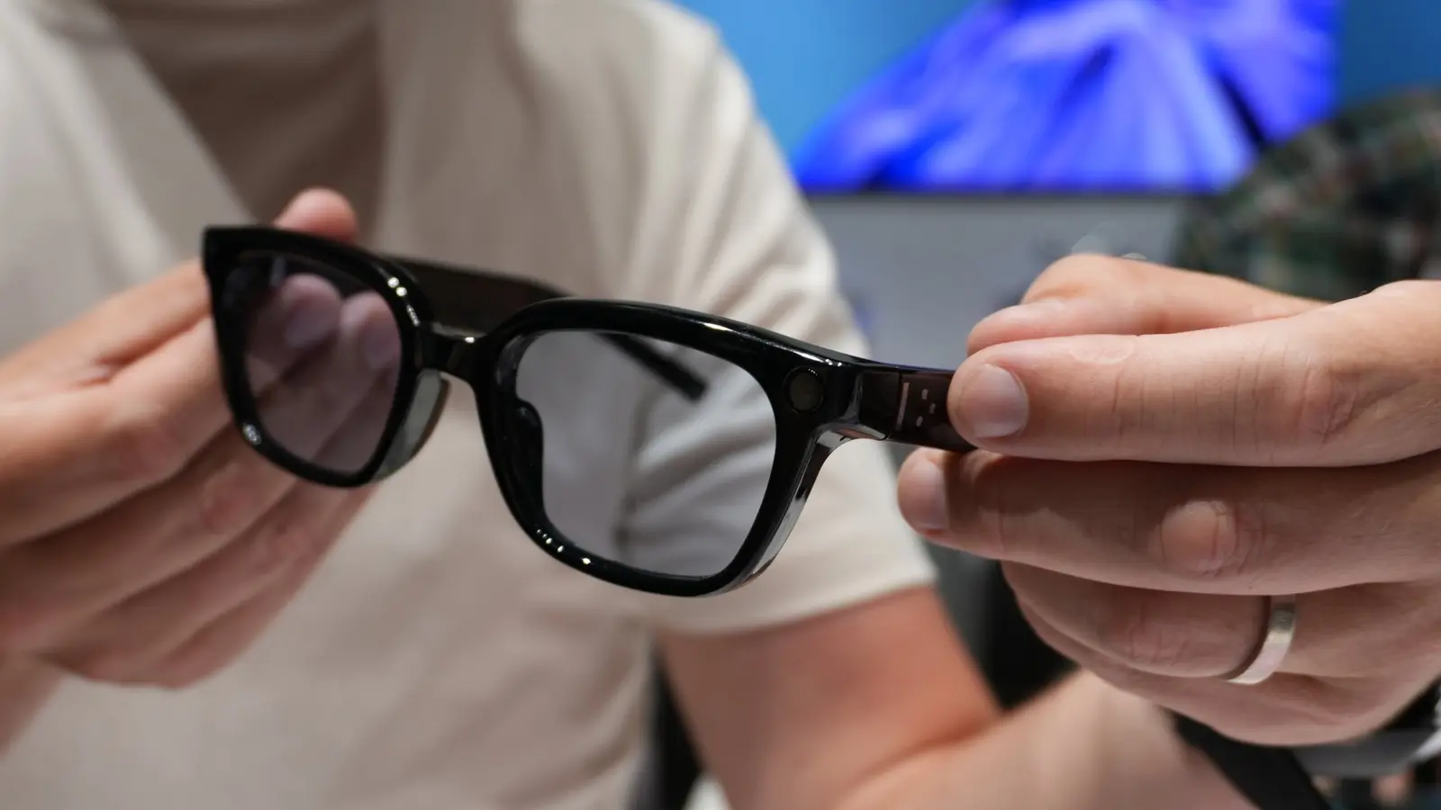 Samsung Intelligent Eyewear: Android-XR-Brille im November