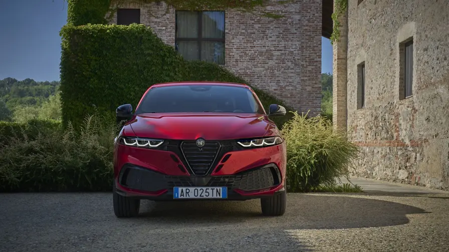 Alfa Romeo to unveil Cuorerosso concept in Paris 2026