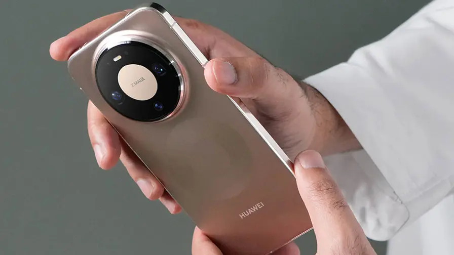 Huawei Mate 90 leak: dual-layer OLED at 10,000 nits