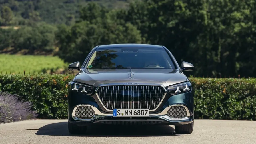 Mercedes warns two German plants could close over costs