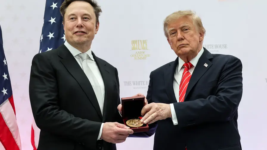 Trump überreicht Medaillen für Wissenschaft und Technologie