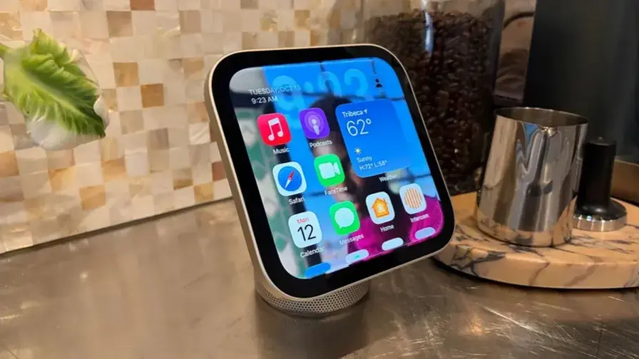 Apple's New HomeView With 9-Inch Screen and Rotating Arm