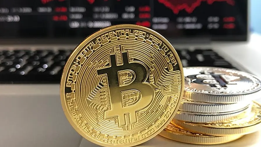 Bitcoin Rises Above $80K as 14,942 BTC Exit Exchanges