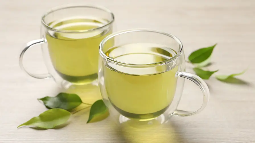 Tea Lowers Vascular Risk — But There's a Surprising Catch