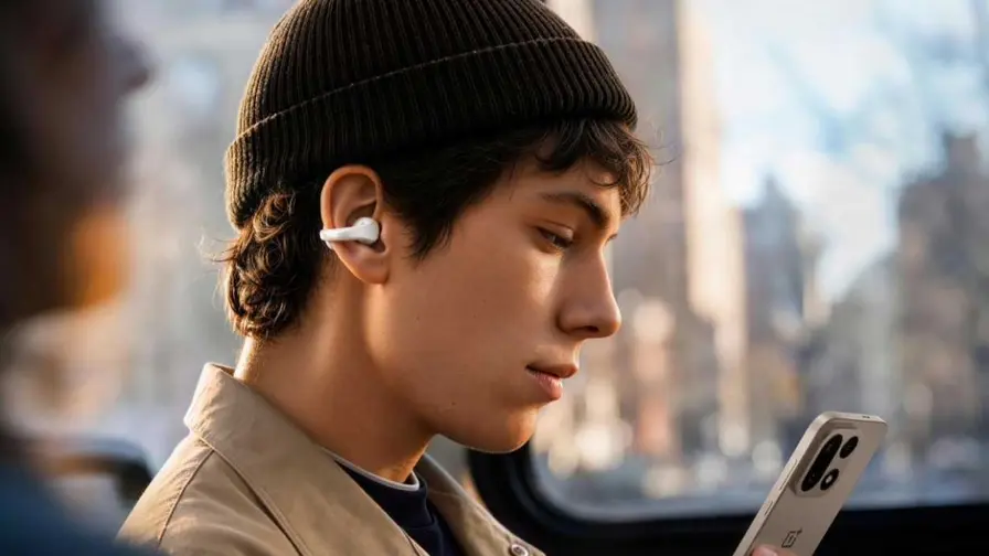 OnePlus Buds Clip: erste Clip-On-Ohrhörer von OnePlus