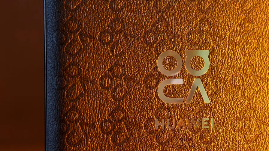 Huawei's Starlight sub-brand tipped to debut wide phone