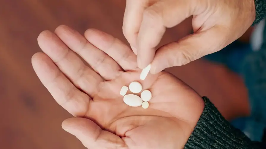 Joint Supplement Glucosamine Tied to Higher Dementia Risk