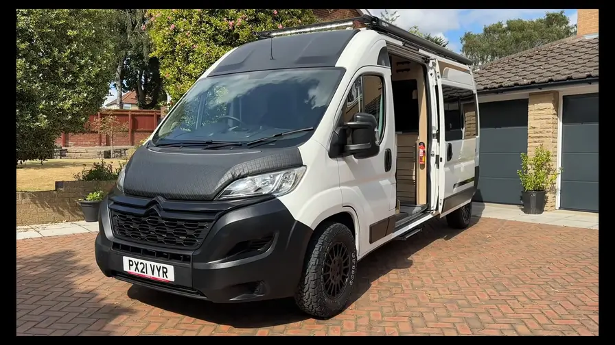 Citroen Relay Swamper Conversion with Oak Interior