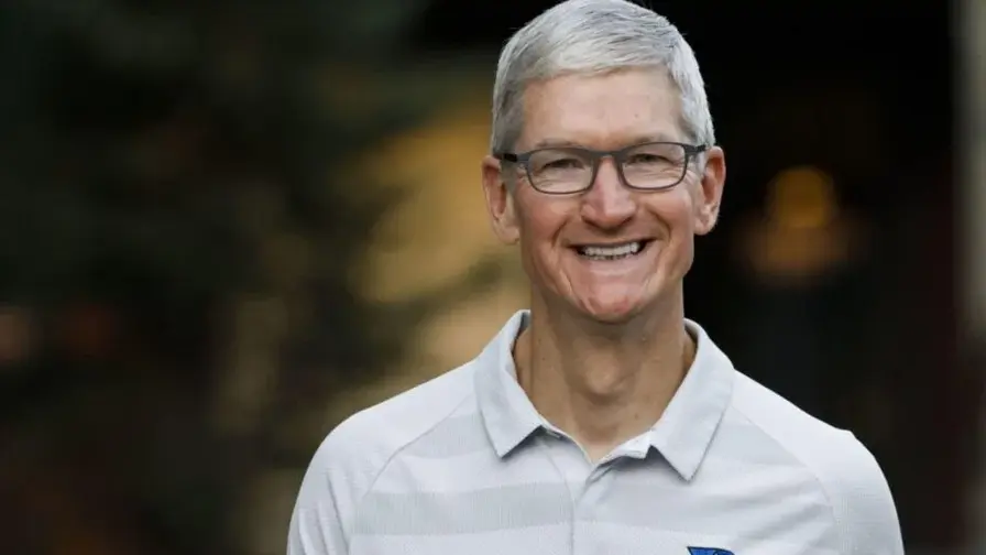 Tim Cook: I Trust John Ternus and Will Not Interfere